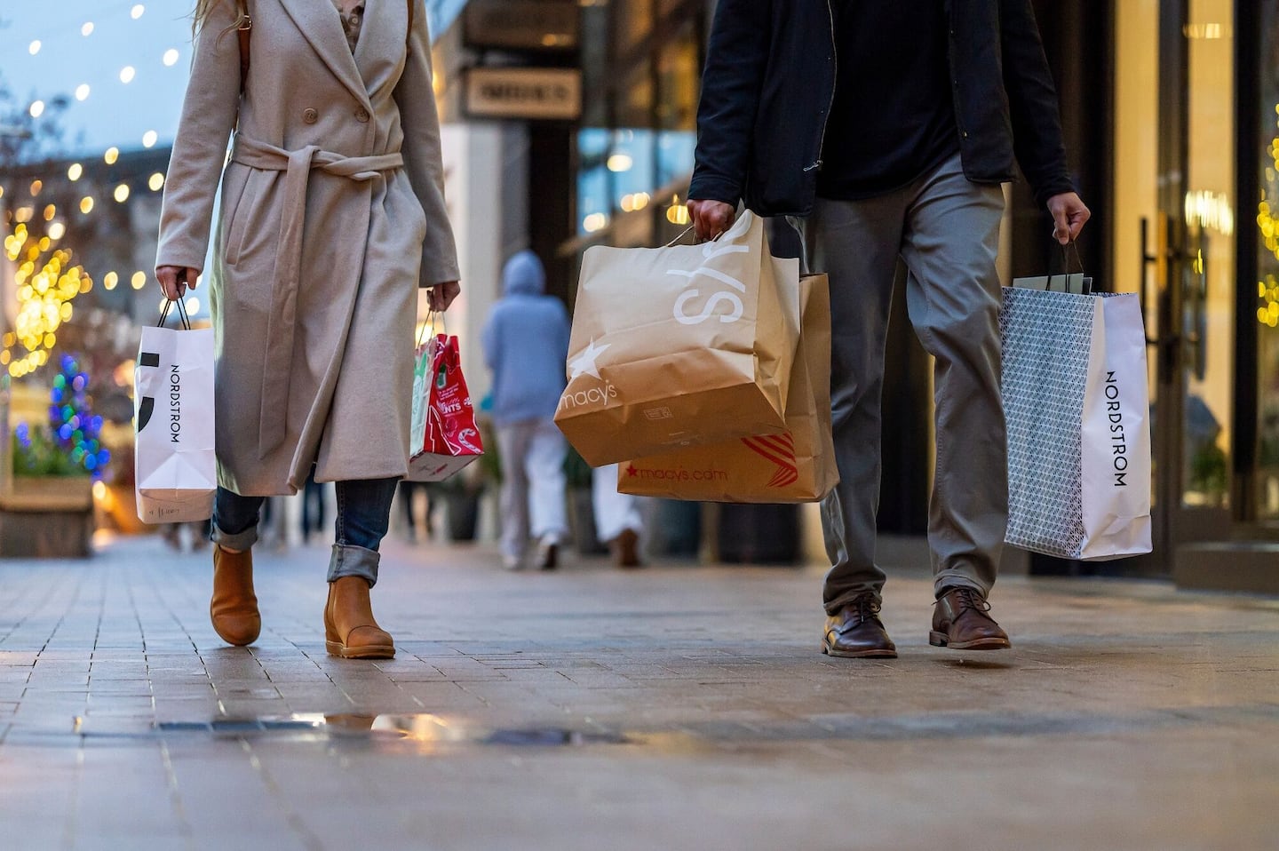 Shoppers at Broadway Plaza in Walnut Creek, Calif.