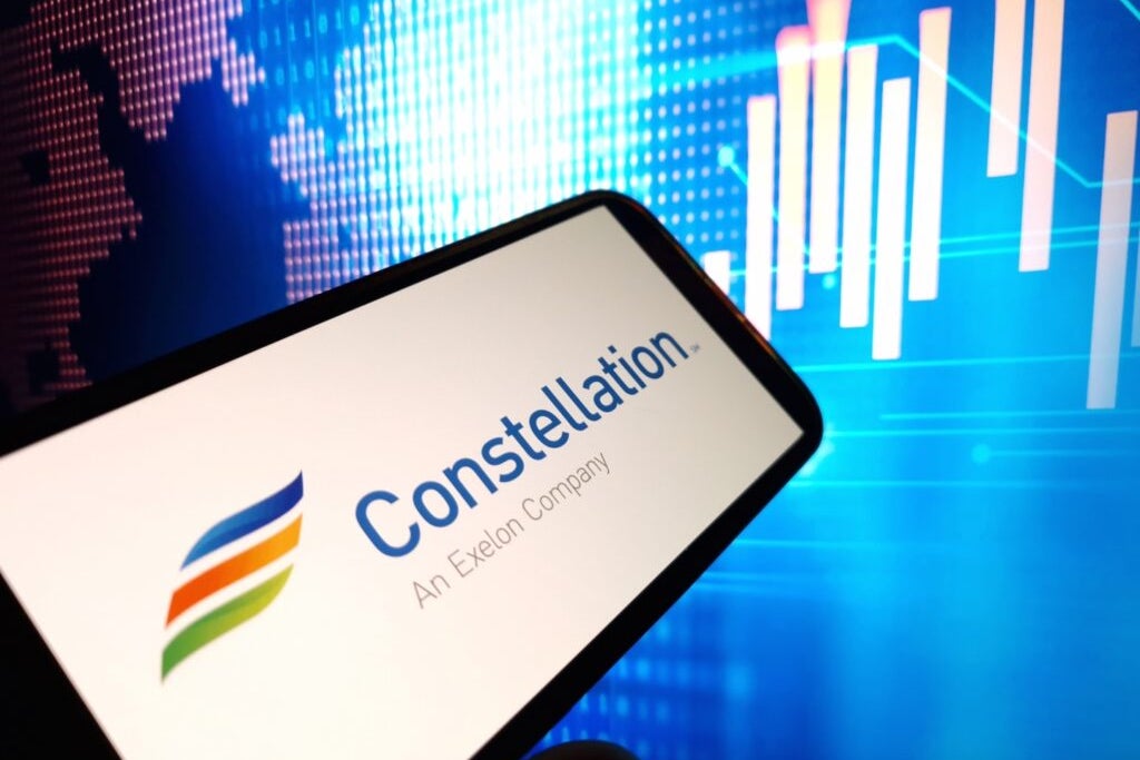 Constellation Energy, A Nasdaq-100 Nuclear Stock, Appears Ripe For Future Gains Following Calpine Deal - Constellation Energy (NASDAQ:CEG)