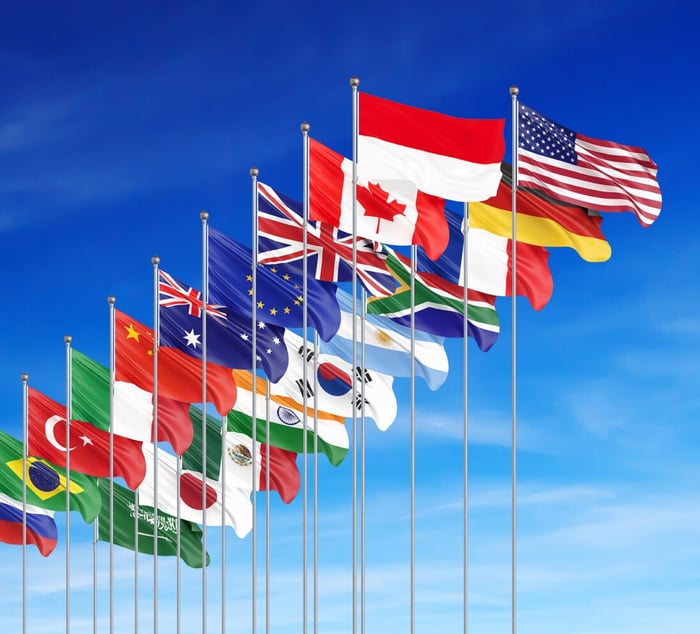 Amid geopolitical tensions, global partnerships in climate finance, tech offer hope