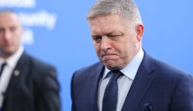 Ukraine calls Slovakia’s bluff as Fico threatens power cutoff over Russia gas deal spat – POLITICO