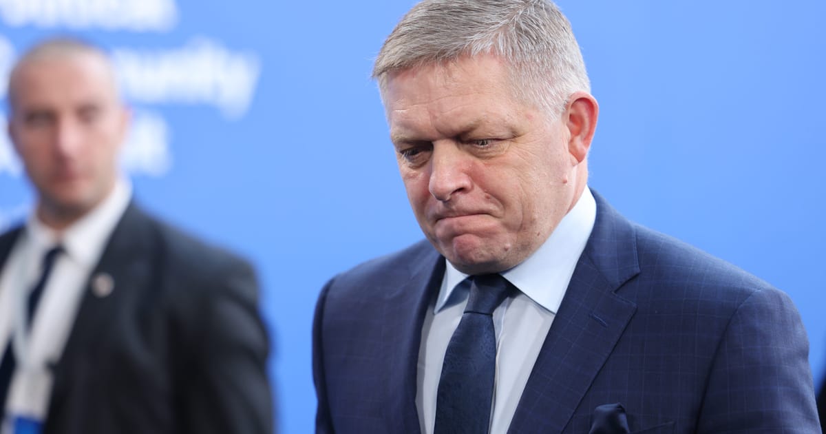 Ukraine calls Slovakia’s bluff as Fico threatens power cutoff over Russia gas deal spat – POLITICO