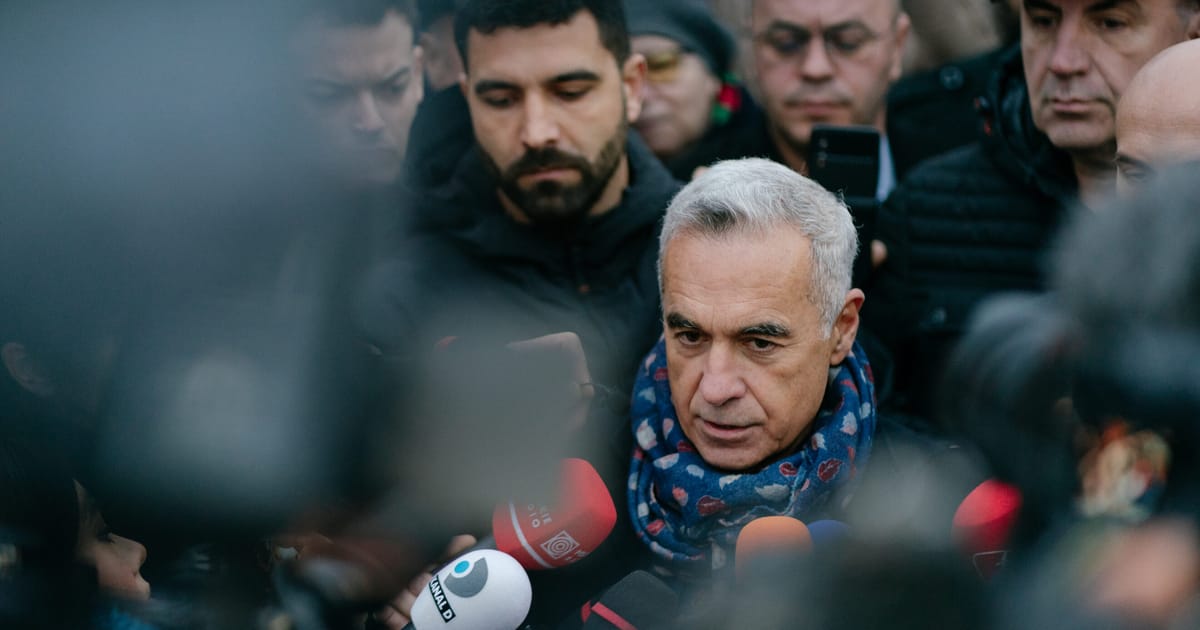 Romanian far-right chief’s bid to reinstate election result fails in European court – POLITICO
