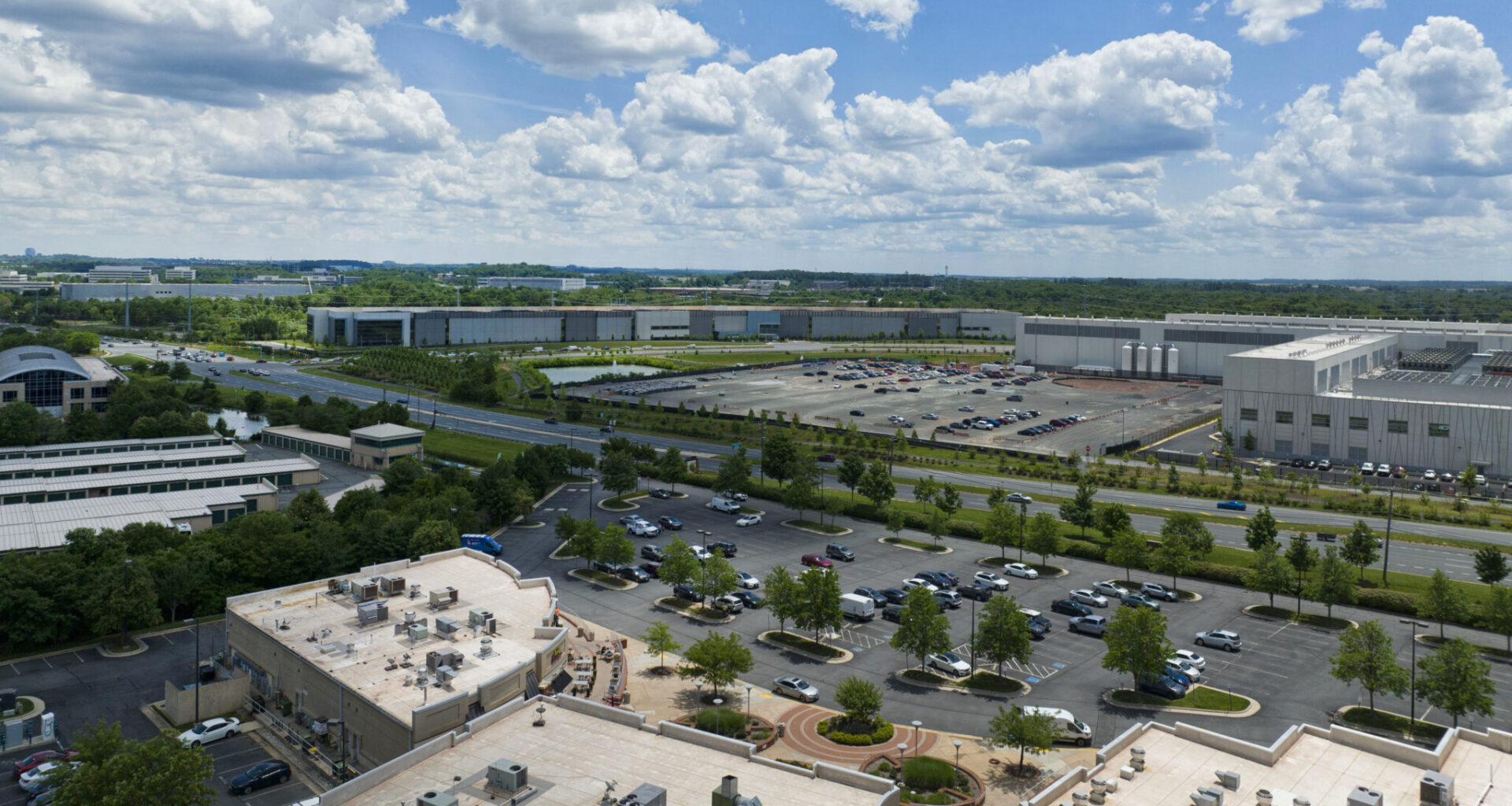Data centers fuel energy debates as lawmakers seek ratepayer protections • Virginia Mercury
