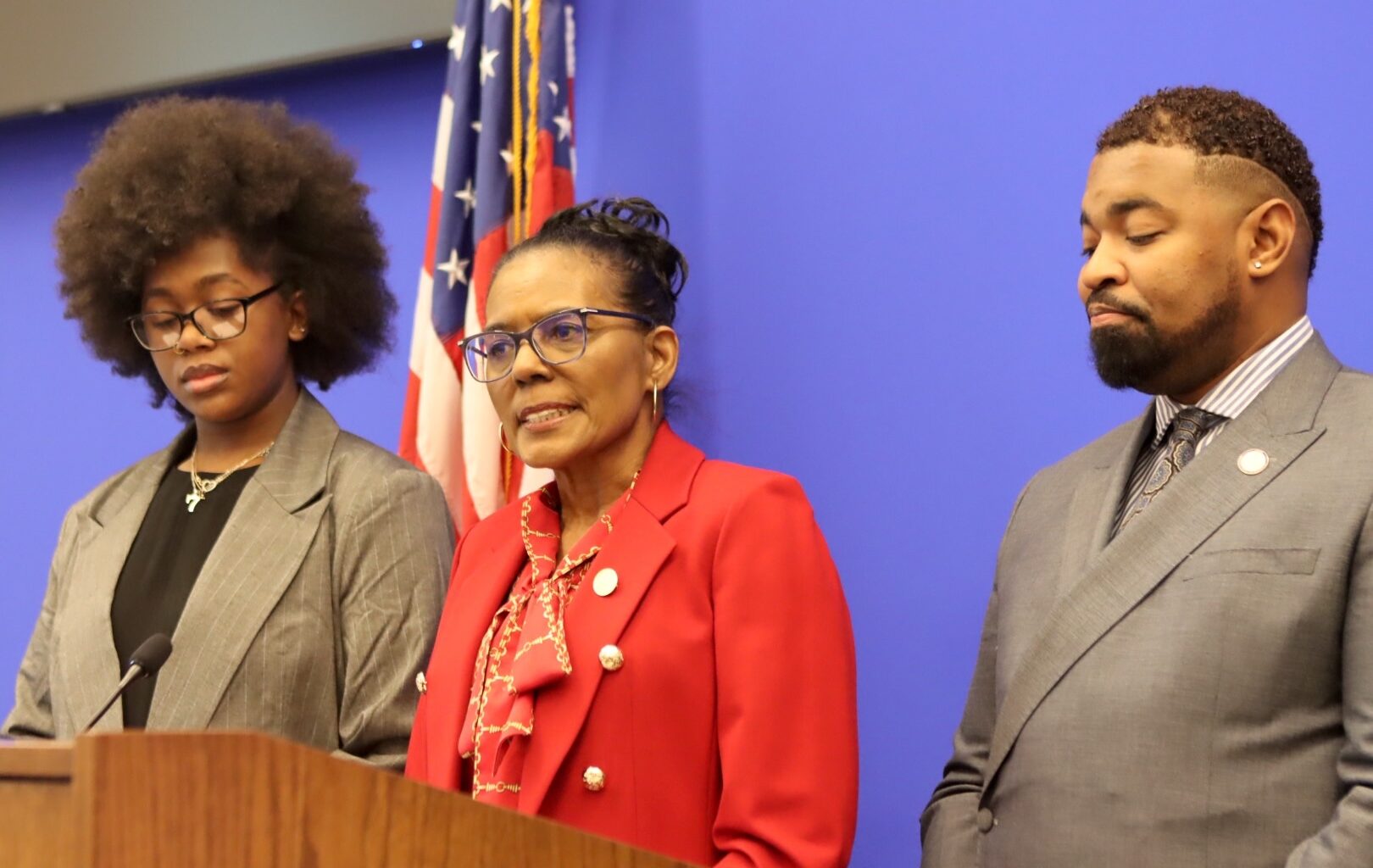 Democrats push $15 minimum wage, GOP raises business concerns • Virginia Mercury