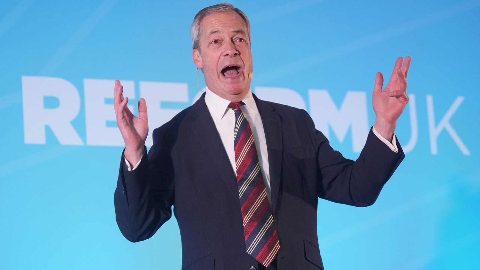 Nigel Farage says he 'can't be pushed or bullied' after Elon Musk said Reform needs new leader