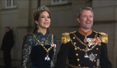 Queen Mary dresses for Denmark at glittering New Year's gala