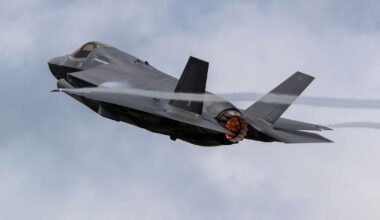 US fighter jet issues major emergency in mid-air over UK before disappearing from FlightRadar24