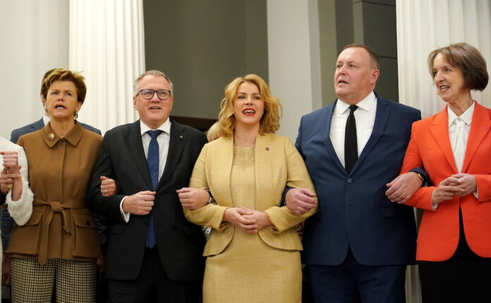Latvian PM commences negotiations with ministers: promises major changes in 2025