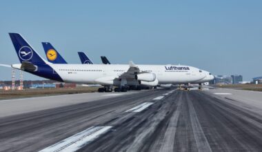 Lufthansa Airbus A340