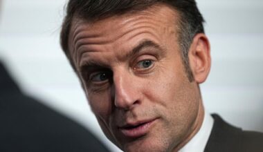 Macron reconnaît que la dissolution du Parlement en 2024 a eu un effet catastrophique