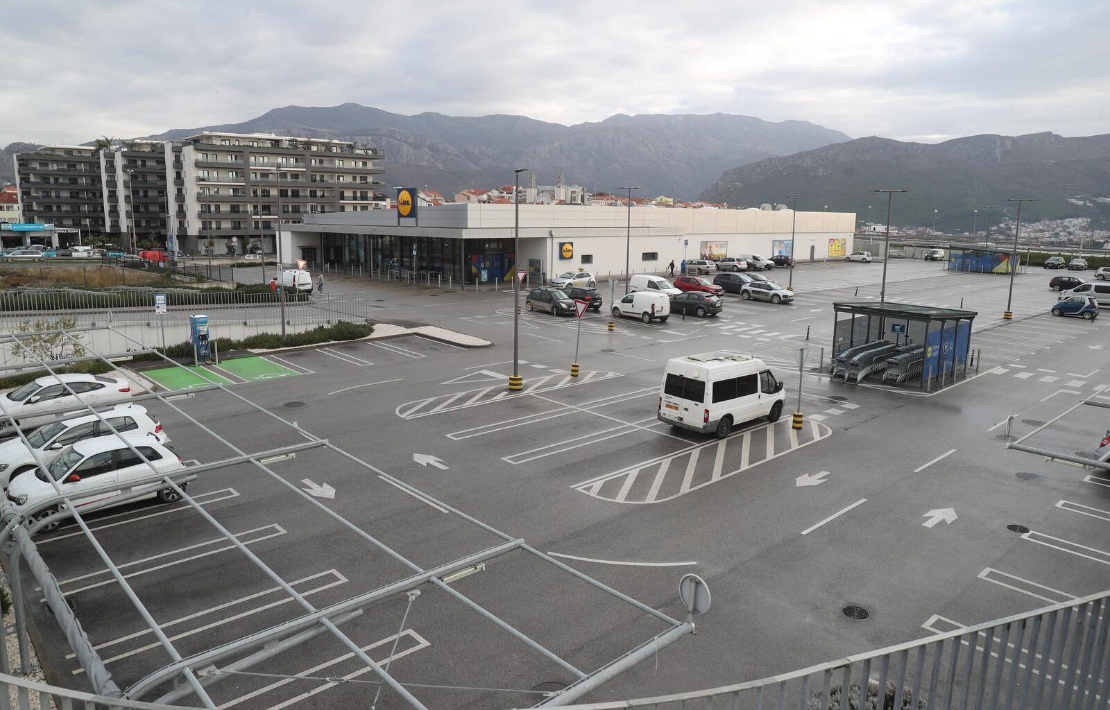 tax administration croatian retail boycott