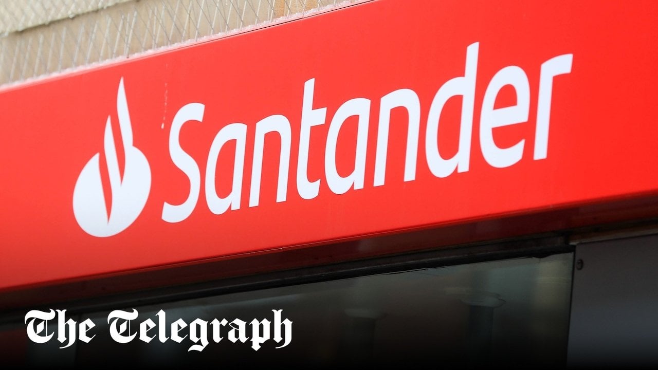 Major high street bank considers quitting Britain over red tape