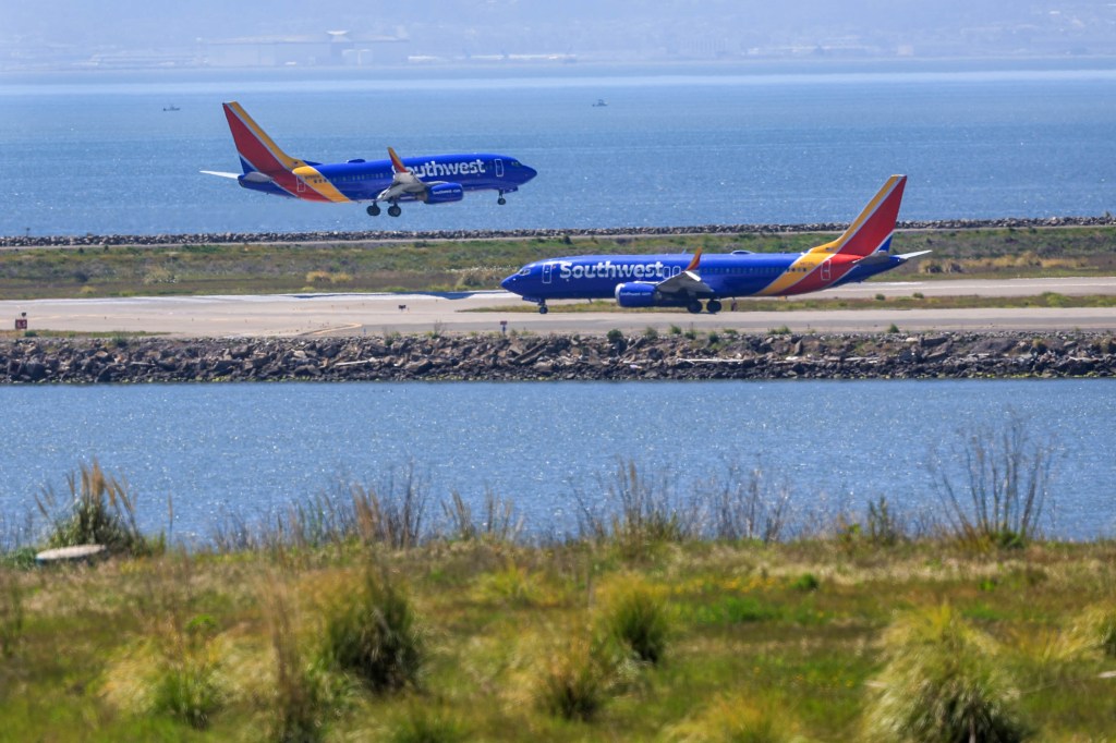 Fewer SJC, OAK passengers is good for climate change fight; Oakland expansion plan is not