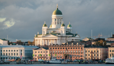 Finland sets new income requirement for work permits