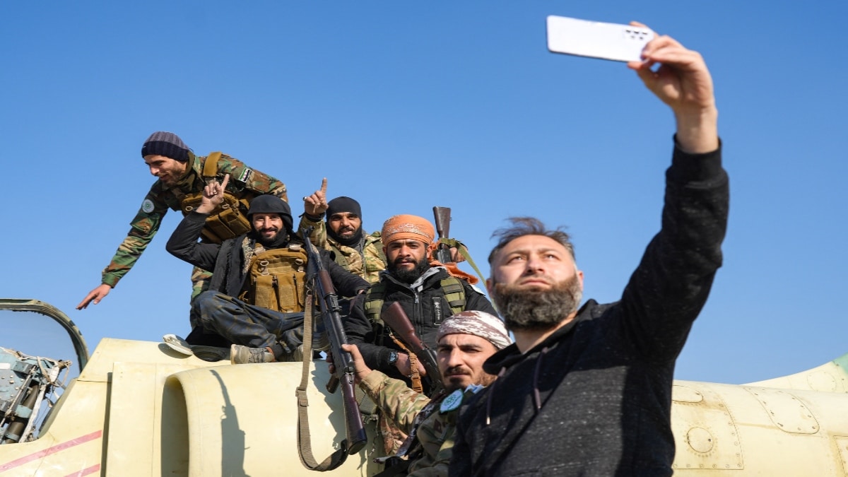 Assad-backer Russia says ‘in close contact’ with ally Iran and also pro-rebel Turkey – Firstpost