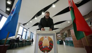 Election présidentielle au Bélarus : vers un septième mandat pour le président autoritaire Alexandre Loukachenko