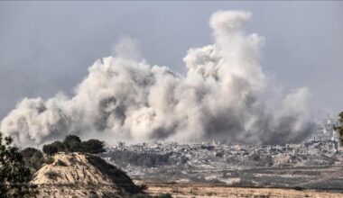 Israël a intensifié ses bombardements sur Gaza avant l'entrée en vigueur du cessez-le-feu