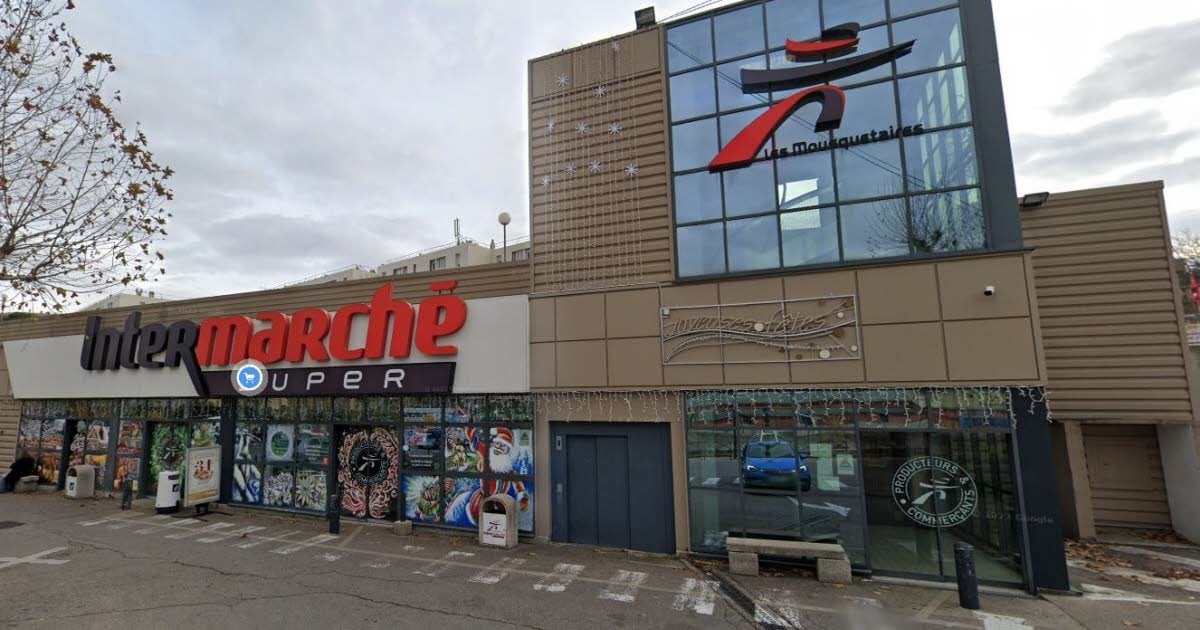 Vaucluse. Un homme porte des coups de couteau à la caisse d’un magasin à Apt : le parquet national antiterroriste saisi