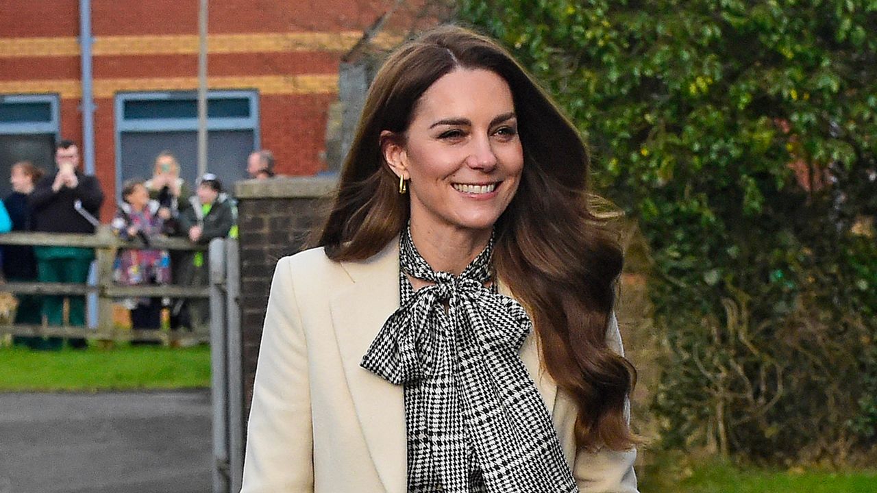Kate Middleton twins with Zara Tindall in black and white checks as she breaks from tradition during her first ‘away day’ outing in a year