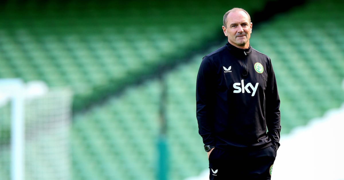 Former Ireland coach Colin Healy calls for ‘urgent investigation’ over non-contract renewal – The Irish Times