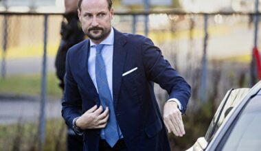 Crown Prince Haakon was contacted in 2020 by mother of ex about the abuse. The WHOLE royal family was present during at least 1 altercation on the Royal ship.