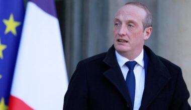 «Un mal nécessaire» : le ministre de la Fonction publique répond à Bernard Arnault sur la surtaxe des grandes entreprises