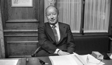 L'UDC bernois et ex-conseiller d'Etat Werner Martignoni est mort à 97 ans - rts.ch