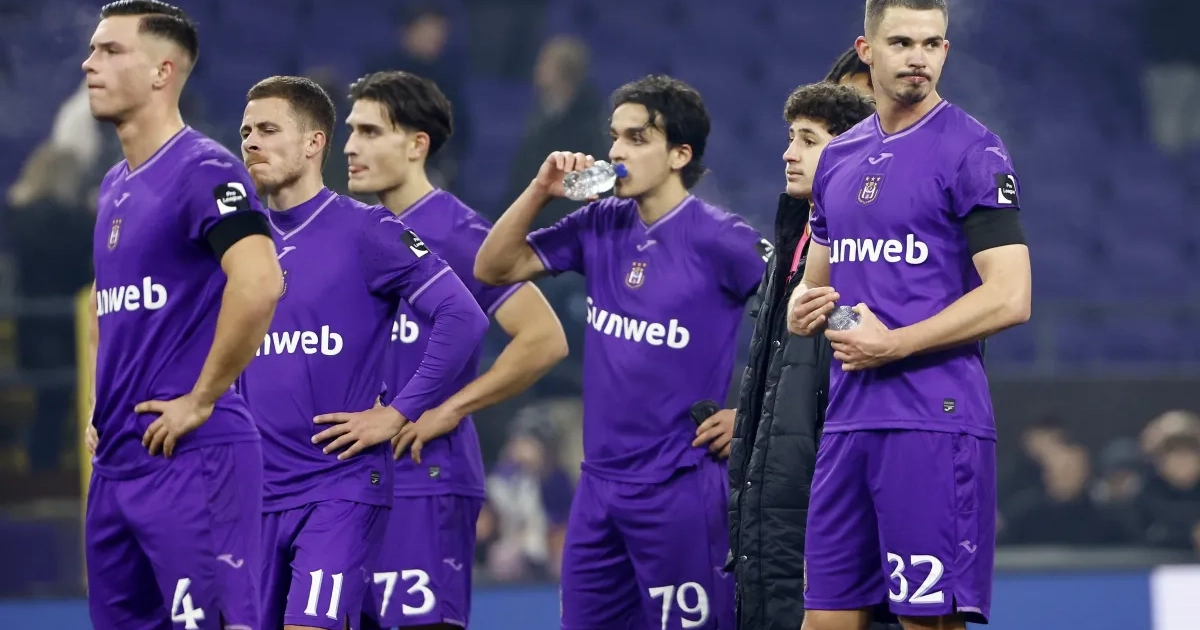 LIVE: Anderlecht met Foket, Degreef, Leoni... in de basis