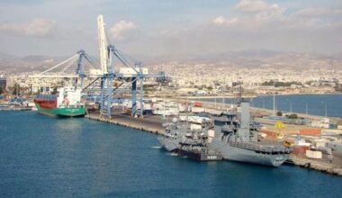 Greek experts to draft study for Larnaca port and marina