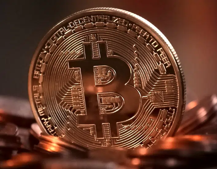 Lancaster County Man Loses $156,000 in Cryptocurrency Scam | KLIN