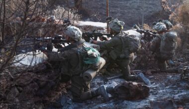 Israel continues to destroy Hezbollah warehouses in southern Lebanon despite ceasefire