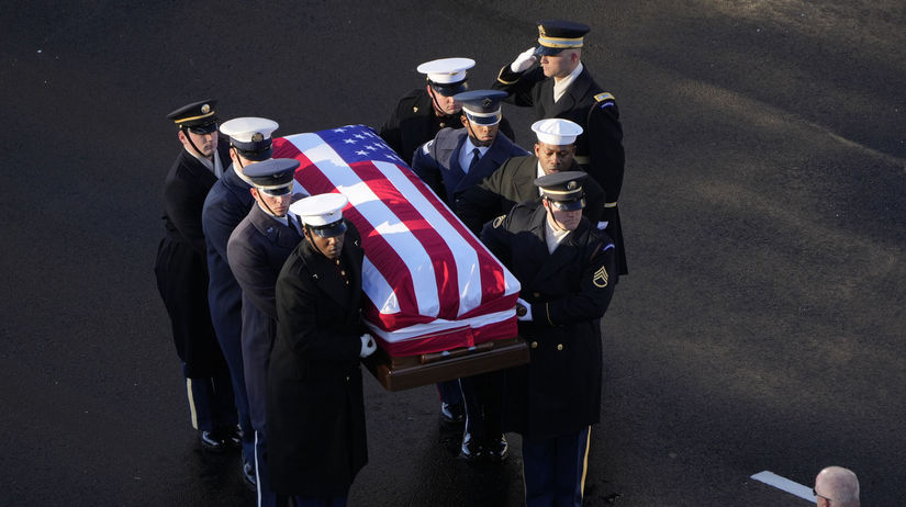 Rakva s pozostatkami amerického exprezidenta Cartera dorazila do Washingtonu - Svet - Správy