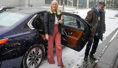 Princess Mette-Marit Visits the International Library of Fashion Research