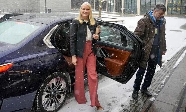 Princess Mette-Marit Visits the International Library of Fashion Research