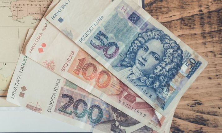 Millions of Croatian kuna still unchanged two years after euro adoption