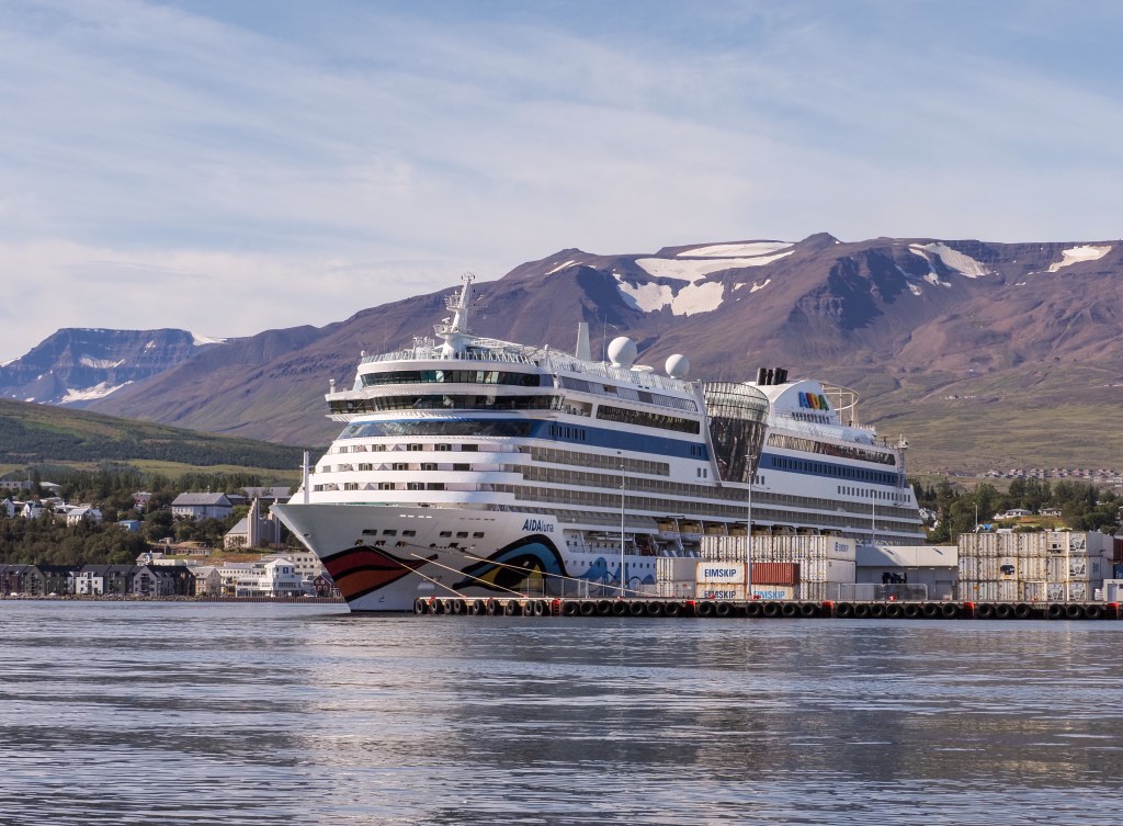 Iceland cruise ship
