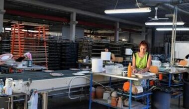 Italy's manufacturing stuck in downturn in December, PMI shows