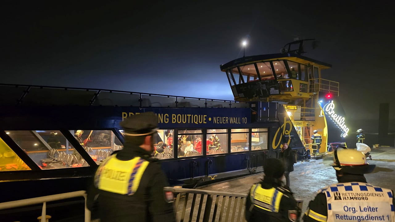 Auf der Elbe in Hamburg: Fähre rammt Schiff – elf Verletzte! | Regional