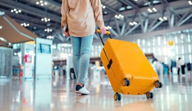 Canadian passport holders now require an eTA to travel to the UK
