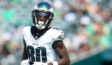 Eagles elevate 2 players for playoff game vs. Packers