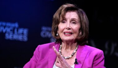 Nancy Pelosi has hip replacement surgery after injury in Europe