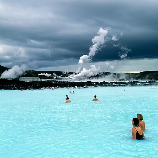 Testing Friendships on Holiday in Iceland