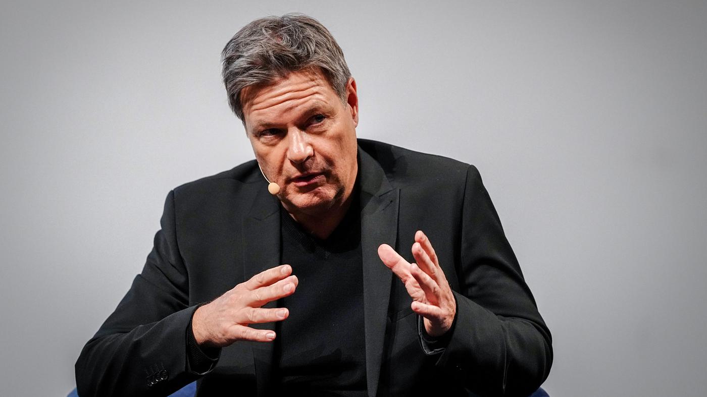Habeck fordert höheres Arbeitsvolumen in Deutschland