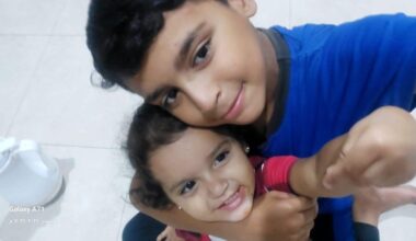 This toddler has only days to live, doctors warn. But Israel has paused her medical evacuation out of Gaza.