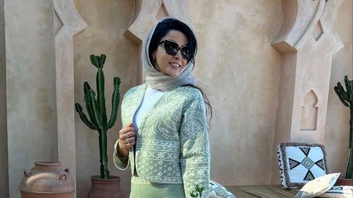 conservative Iranian women revamp hijab rules