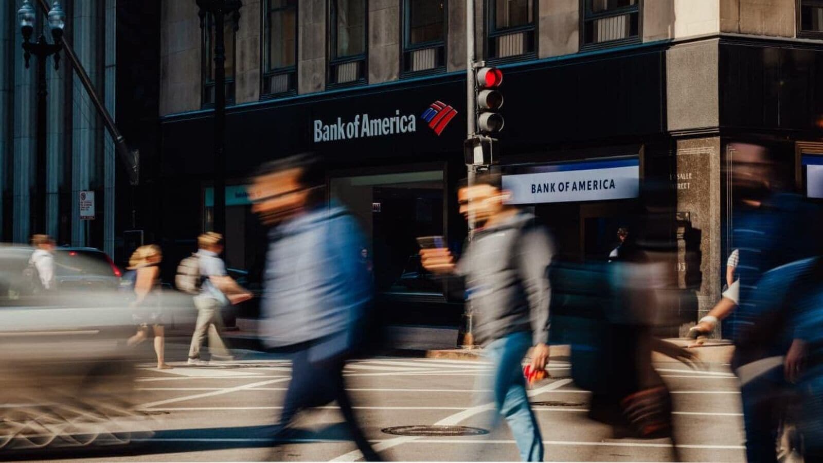Big banks flee climate coalition formed to reduce carbon emissions