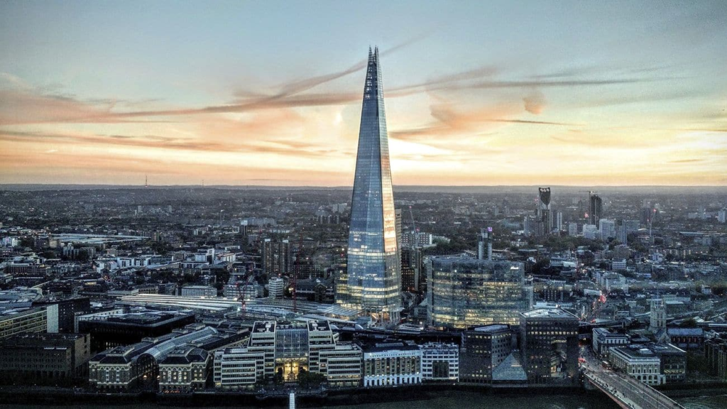 UK New Visa Rule Will Allow Tourists to Work
