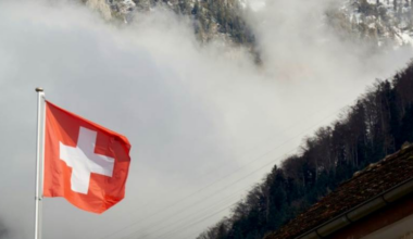 Switzerland offers to host Trump-Putin meeting