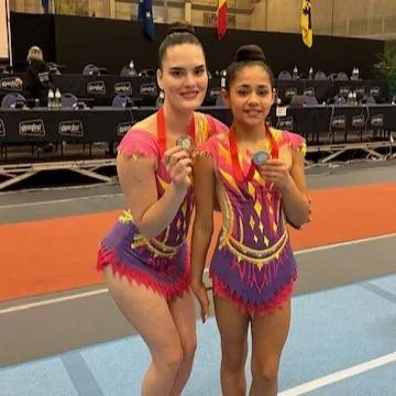 Veldhovens Acroduo wint zilver op internationale wedstrijd in België