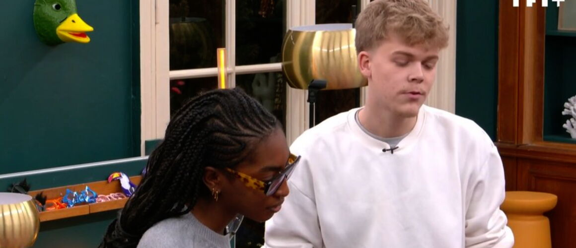Charles (Star Academy) annonce une mauvaise nouvelle à Ebony à quelques heures de la demi-finale